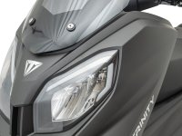 Jupiter GT 300 matinis juodas ir baltas fonas