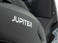 Jupiter GT 300 matinis juodas ir baltas fonas