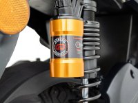 Jupiter GT 300 matinis juodas ir baltas fonas