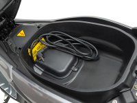 Jupiter GT 300 sidabrinė metalinė spalva